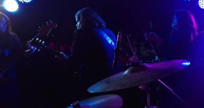 The Magic Numbers performing at the 2017 Wood Festival.<br>Stage management by JEG Productions.